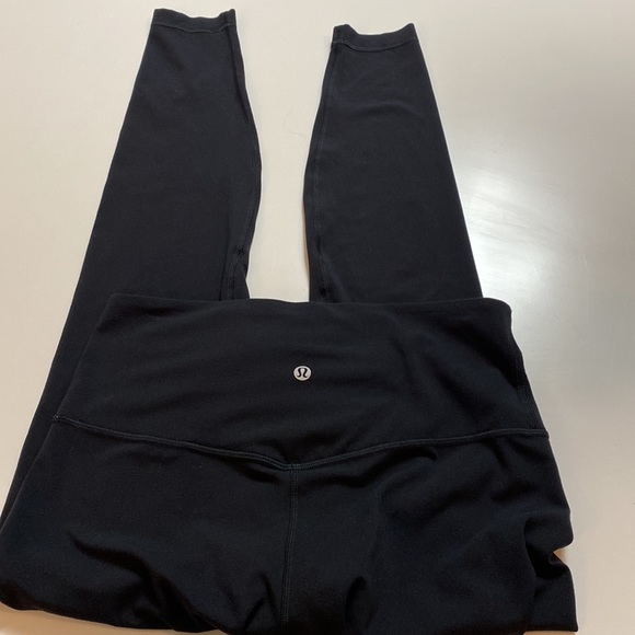 Lululemon Align High-Rise Tight 28" *Twist Waist Black - Picture 6 of 9